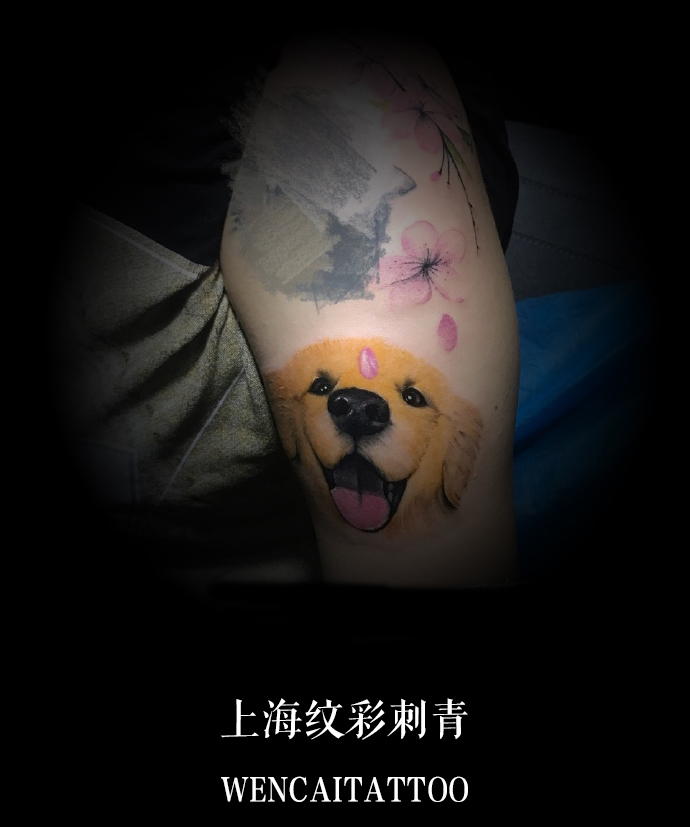 上海的纪小姐大腿可爱的狗狗纹身图案
